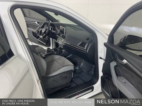 Used 2018 Audi SQ5 Prestige w/ Prestige Package AWD/4WD image 15