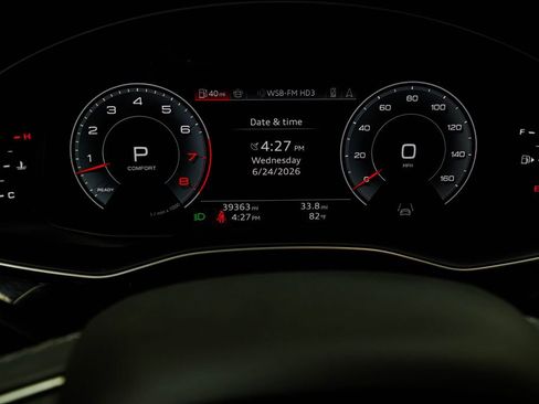 Used 2025 Audi Q7 3.0T Premium Plus AWD/4WD image 33