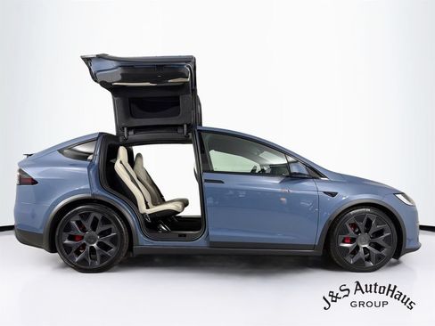 Used 2026 Tesla Model X Plaid AWD/4WD image 8