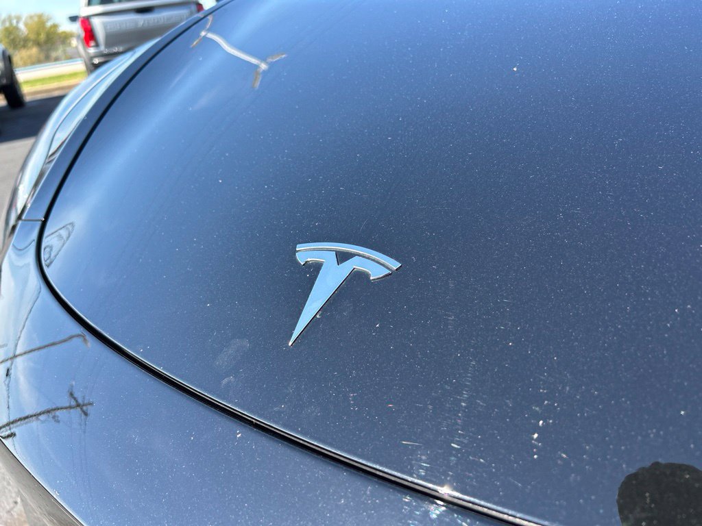 Used 2025 Tesla Model Y Performance AWD/4WD image 10