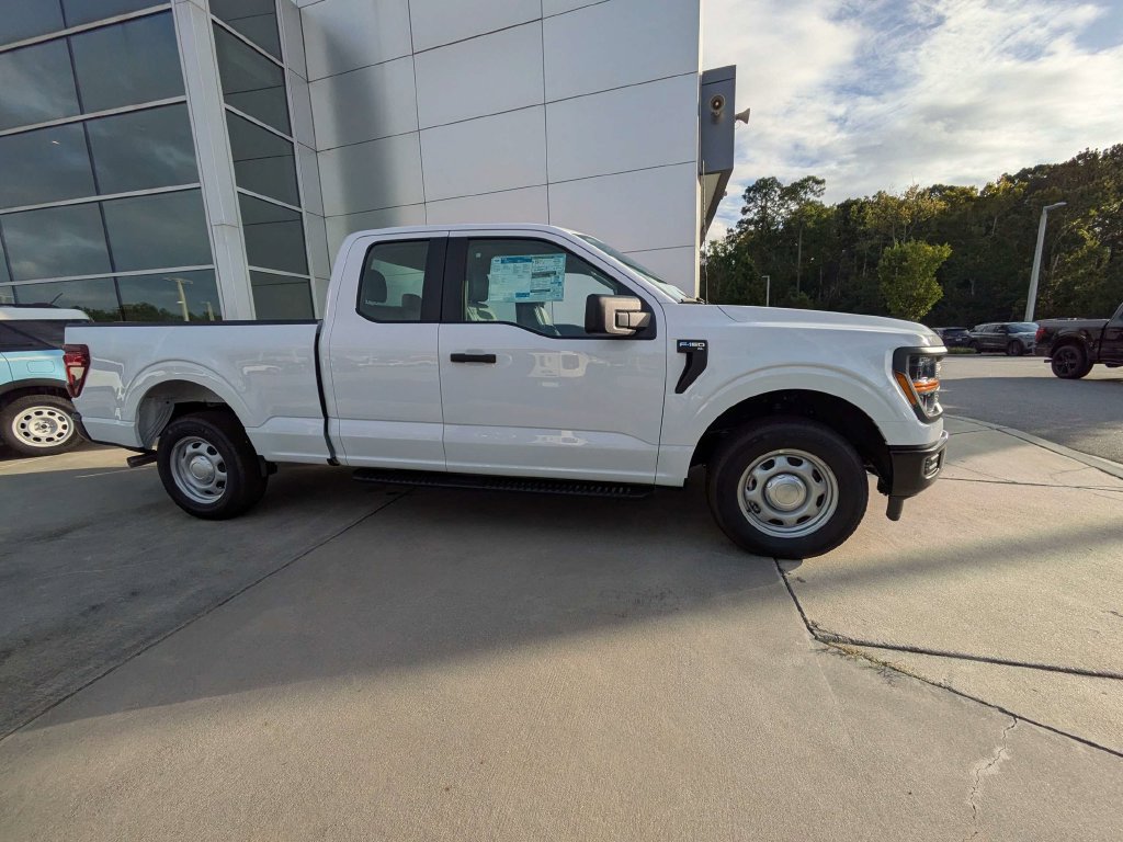 New 2026 Ford F150 XL w/ Tow/Haul Package RWD image 3