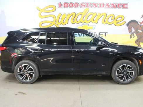 Used 2025 Buick Enclave Sport Touring w/ Power Package AWD/4WD image 1