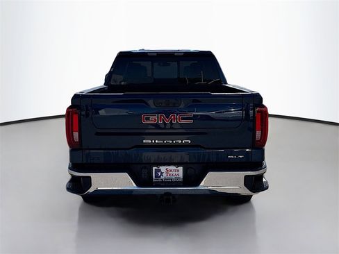 Used 2022 GMC Sierra 1500 SLT image 6