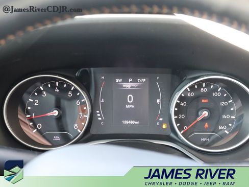 Used 2019 Jeep Compass Latitude w/ Cold Weather Group AWD/4WD image 31