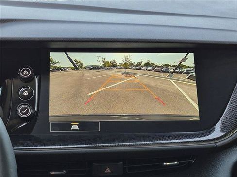 Used 2023 Buick Envision Essence FWD image 13