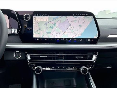 New 2026 Chevrolet Traverse LT w/ Driver Confidence Package image 12