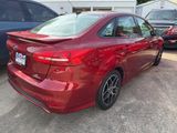 Used 2015 Ford Focus SE w/ SE Sport Package image 4