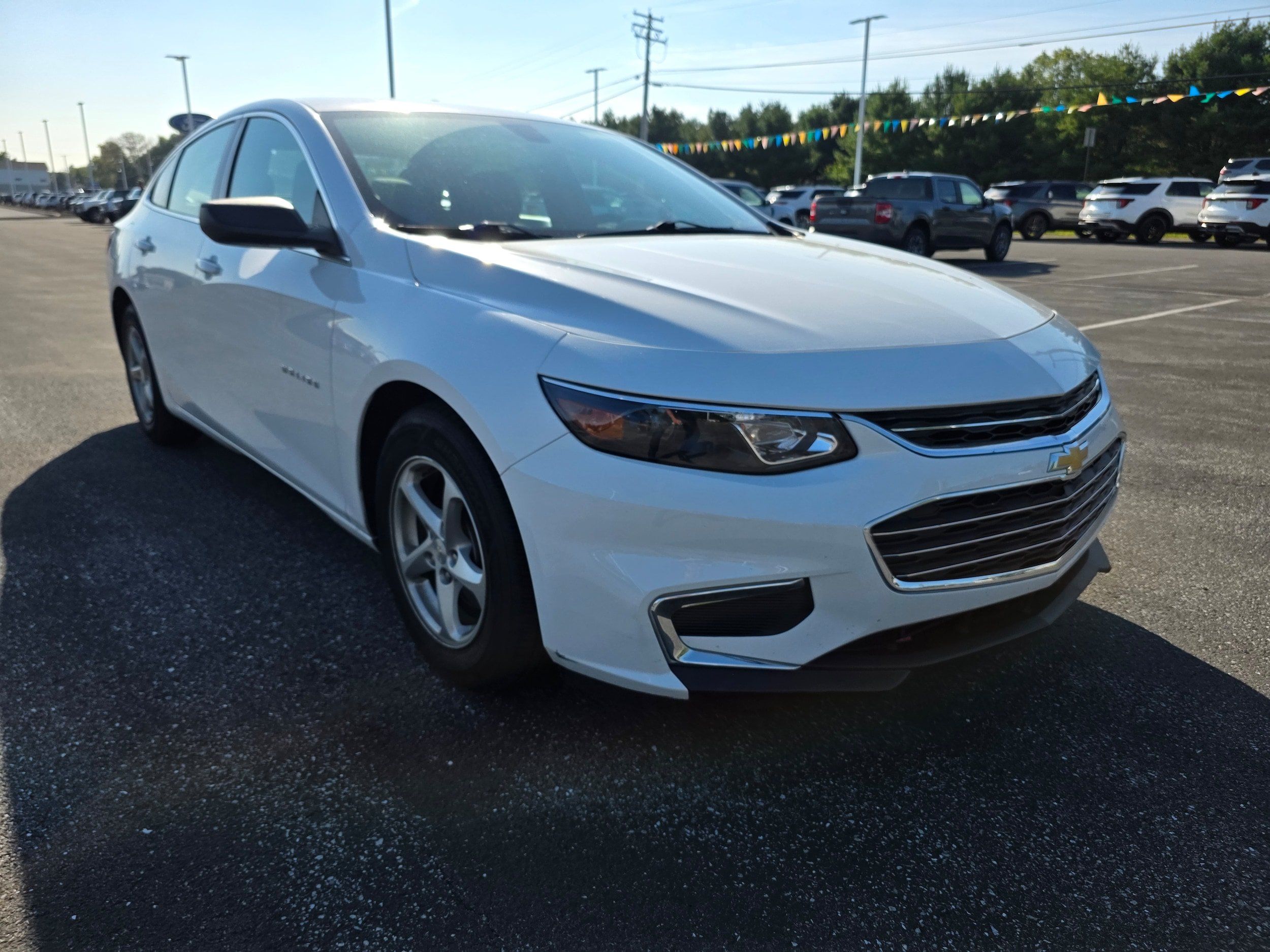 Used 2018 Chevrolet Malibu LS FWD image 7