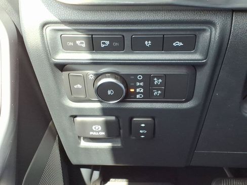 Used 2021 Ford F150 Lariat AWD/4WD image 32