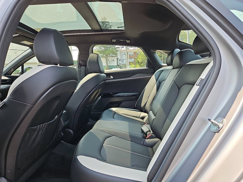Certified 2026 Kia K5 GT-Line w/ GT-Line Premium Package FWD image 13