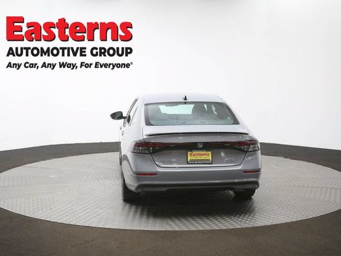 Used 2025 Honda Accord Sport image 33