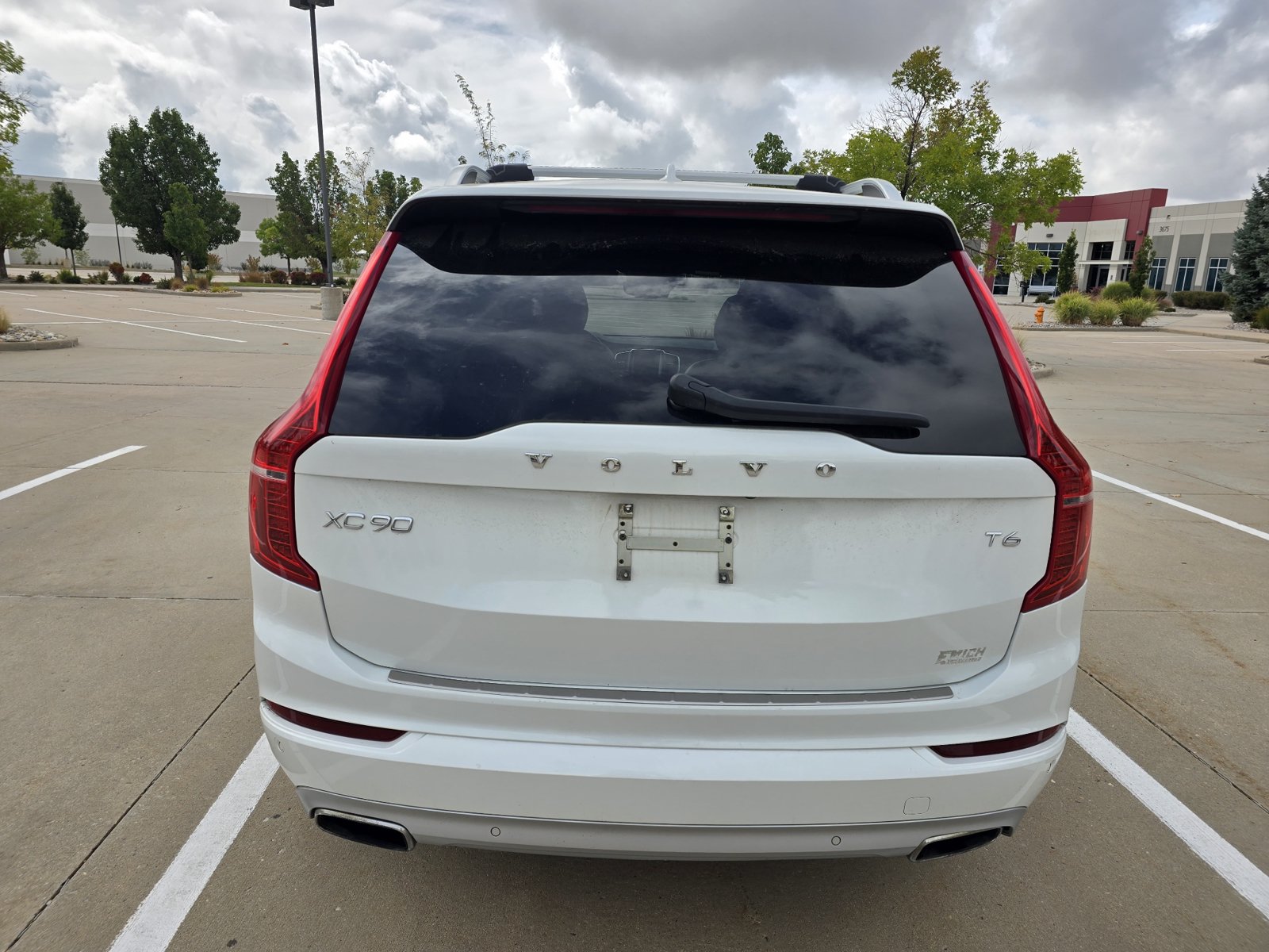 Used 2019 Volvo XC90 T6 Momentum w/ Advanced Package AWD/4WD image 16