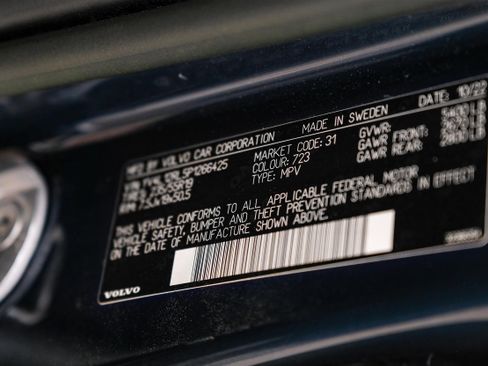 Used 2023 Volvo XC60 B5 Plus image 53