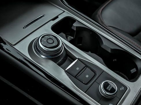 Used 2022 Ford Explorer ST-Line w/ Class IV Trailer Tow Package image 26