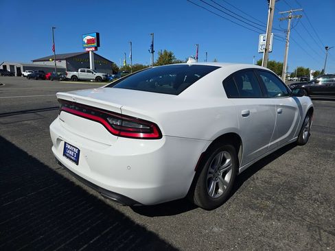Used 2023 Dodge Charger SXT image 6