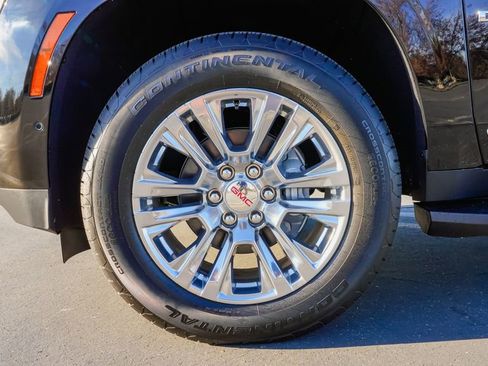 New 2026 GMC Yukon XL Denali image 7