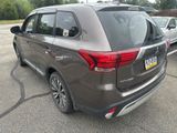Used 2020 Mitsubishi Outlander SE image 5