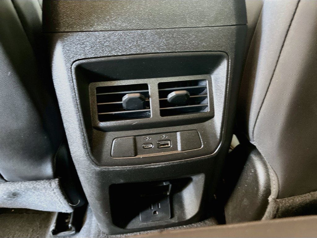 Used 2024 Chevrolet Colorado Z71 w/ Z71 Convenience Package 2 AWD/4WD image 25