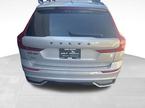 Used 2024 Volvo XC60 T8 Polestar image 3