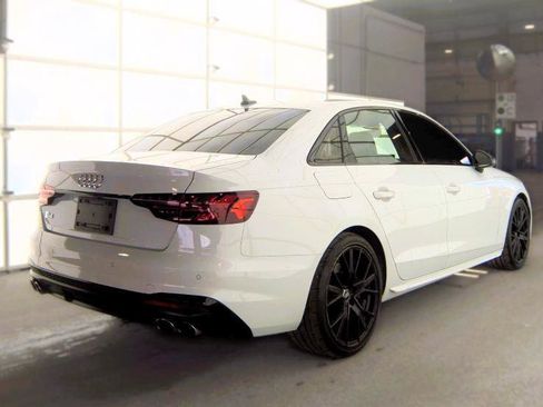 Used 2020 Audi S4 Premium Plus w/ Premium Plus Package AWD/4WD image 4