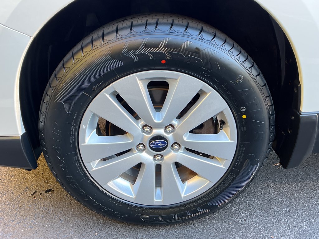 Used 2019 Subaru Outback 2.5i Premium AWD/4WD image 23