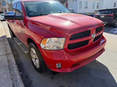Used 2014 RAM 1500 Express image 10