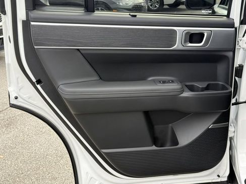 New 2026 Hyundai Santa Fe Limited FWD image 24