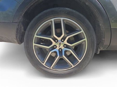 Used 2016 Ford Explorer Sport w/ Equipment Group 401A AWD/4WD image 15