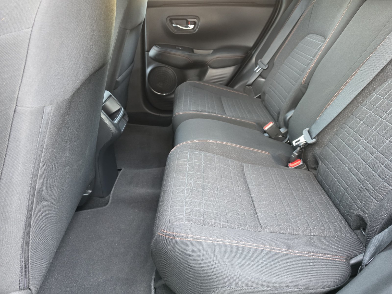 Used 2023 Honda HR-V Sport image 12