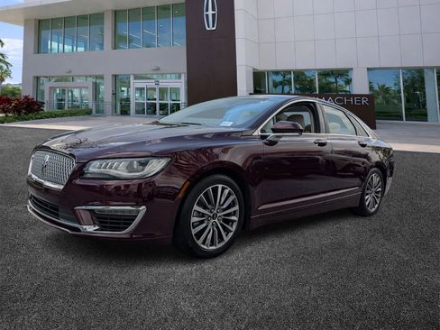 Used 2017 Lincoln MKZ Select image 3