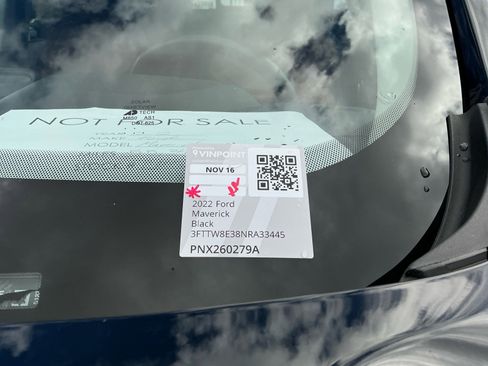 Used 2022 Ford Maverick Lariat w/ Lariat Luxury Package image 25