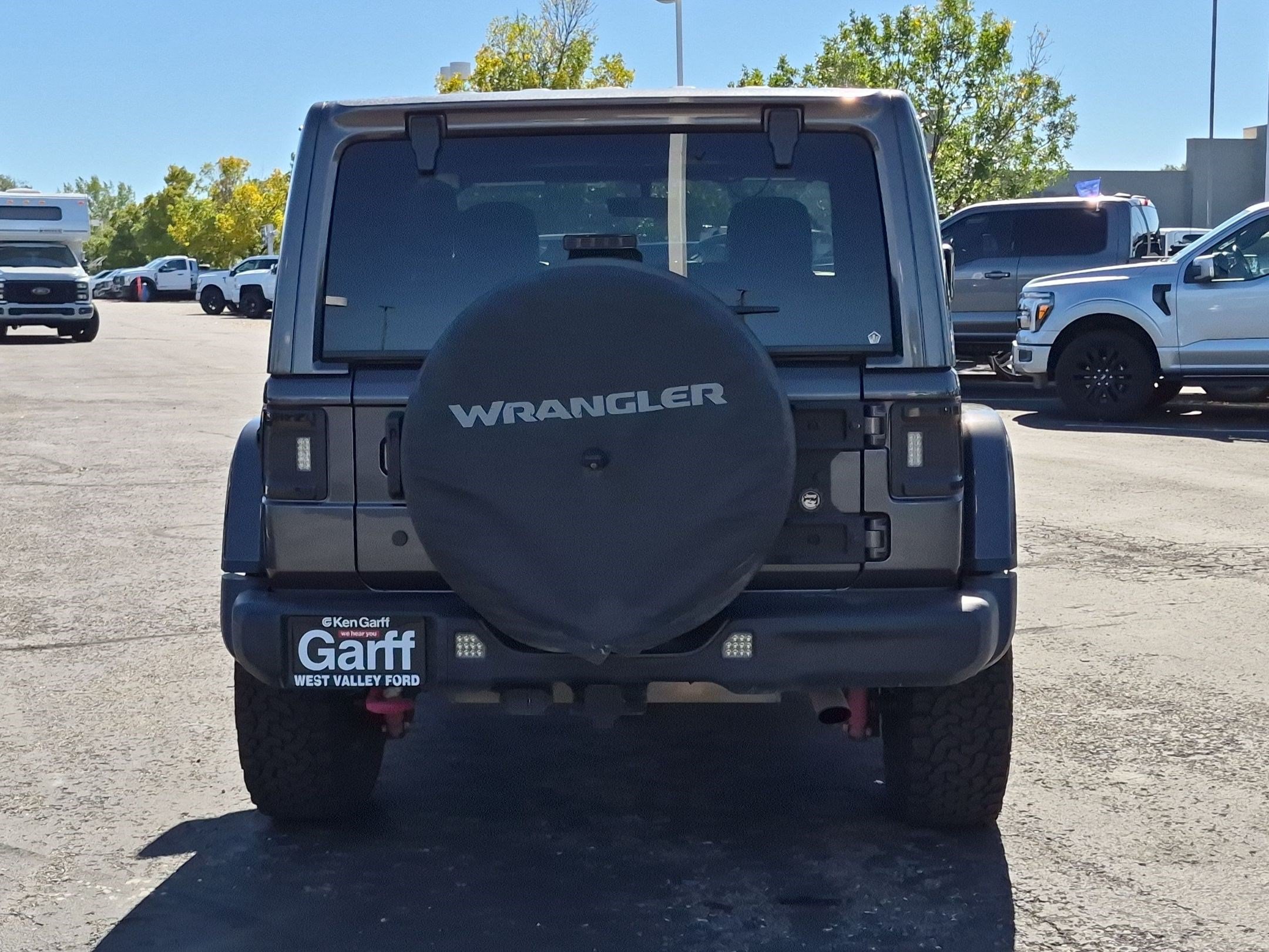 Used 2018 Jeep Wrangler Rubicon AWD/4WD image 5