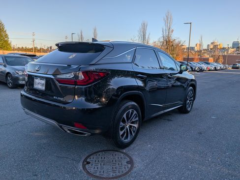 Certified 2022 Lexus RX 350 AWD w/ Premium Package image 3