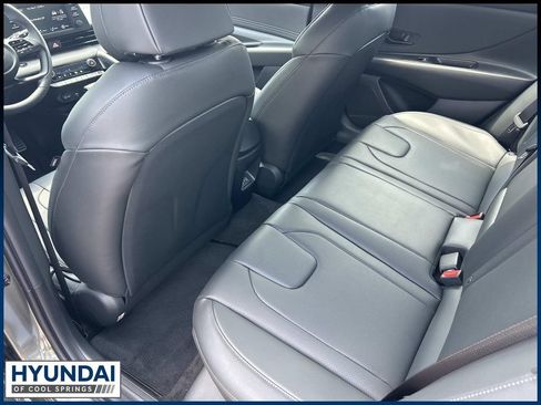New 2026 Hyundai Elantra SEL Sport FWD image 18
