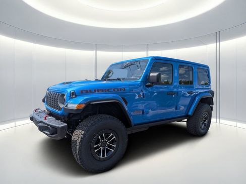New 2026 Jeep Wrangler Unlimited Rubicon w/ Xtreme 35 Tire Package AWD/4WD image 8