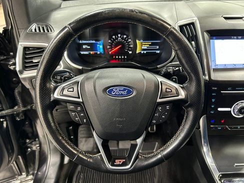 Used 2019 Ford Edge ST w/ Equipment Group 401A AWD/4WD image 16