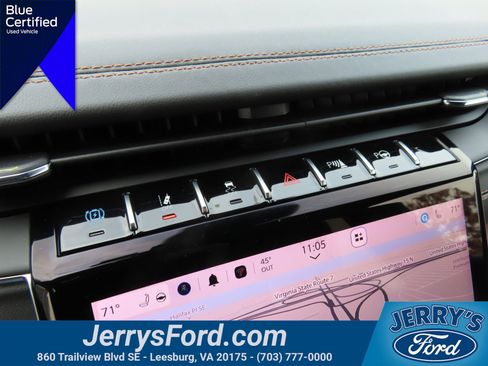 Used 2023 Jeep Grand Cherokee Summit w/ Luxury Tech Group V image 27