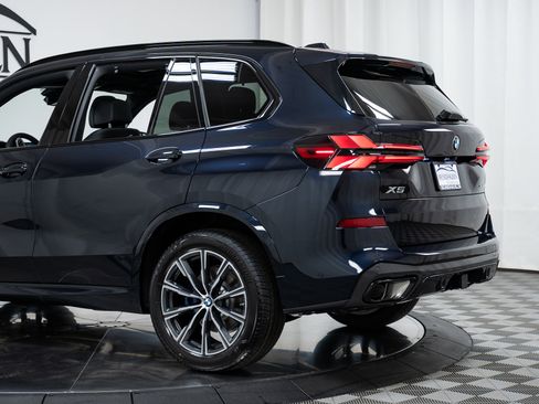 New 2026 BMW X5 xDrive40i w/ Executive Package AWD/4WD image 29