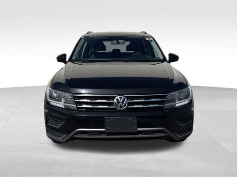 Used 2018 Volkswagen Tiguan S image 23