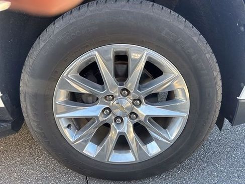 Used 2022 Chevrolet Tahoe Premier image 9