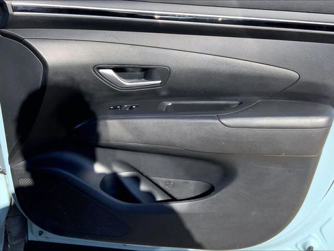 Used 2023 Hyundai Santa Cruz SE image 22