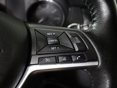 Used 2020 Nissan Rogue SV AWD/4WD image 39