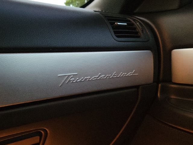 Used 2005 Ford Thunderbird RWD image 28