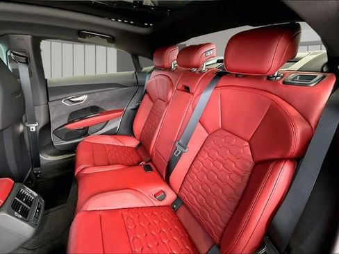 New 2026 Audi S e-tron GT Premium Plus AWD/4WD image 10