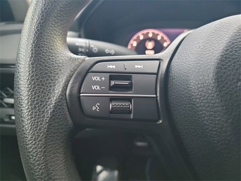 Certified 2024 Honda Accord EX image 28