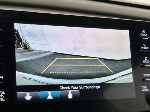Used 2019 Honda Accord Sport image 19