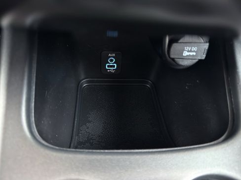 Used 2018 Dodge Journey SE w/ Connectivity Group image 19