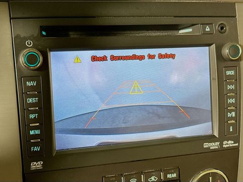 Used 2014 GMC Yukon XL SLT RWD image 12