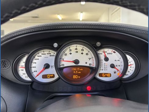 Used 2003 Porsche 911 BASE image 20