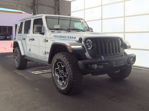 Used 2023 Jeep Wrangler Unlimited Rubicon 4xe w/ Steel Bumper Group AWD/4WD image 3